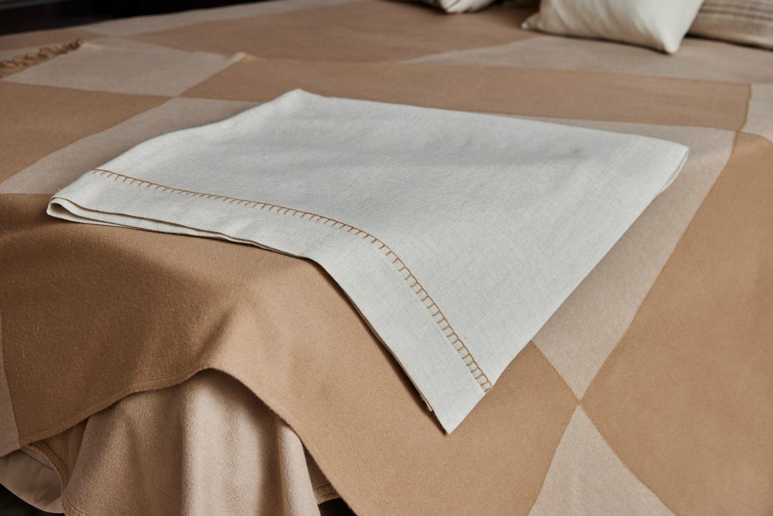 Naturel Undyed Large Cashmere Blanket